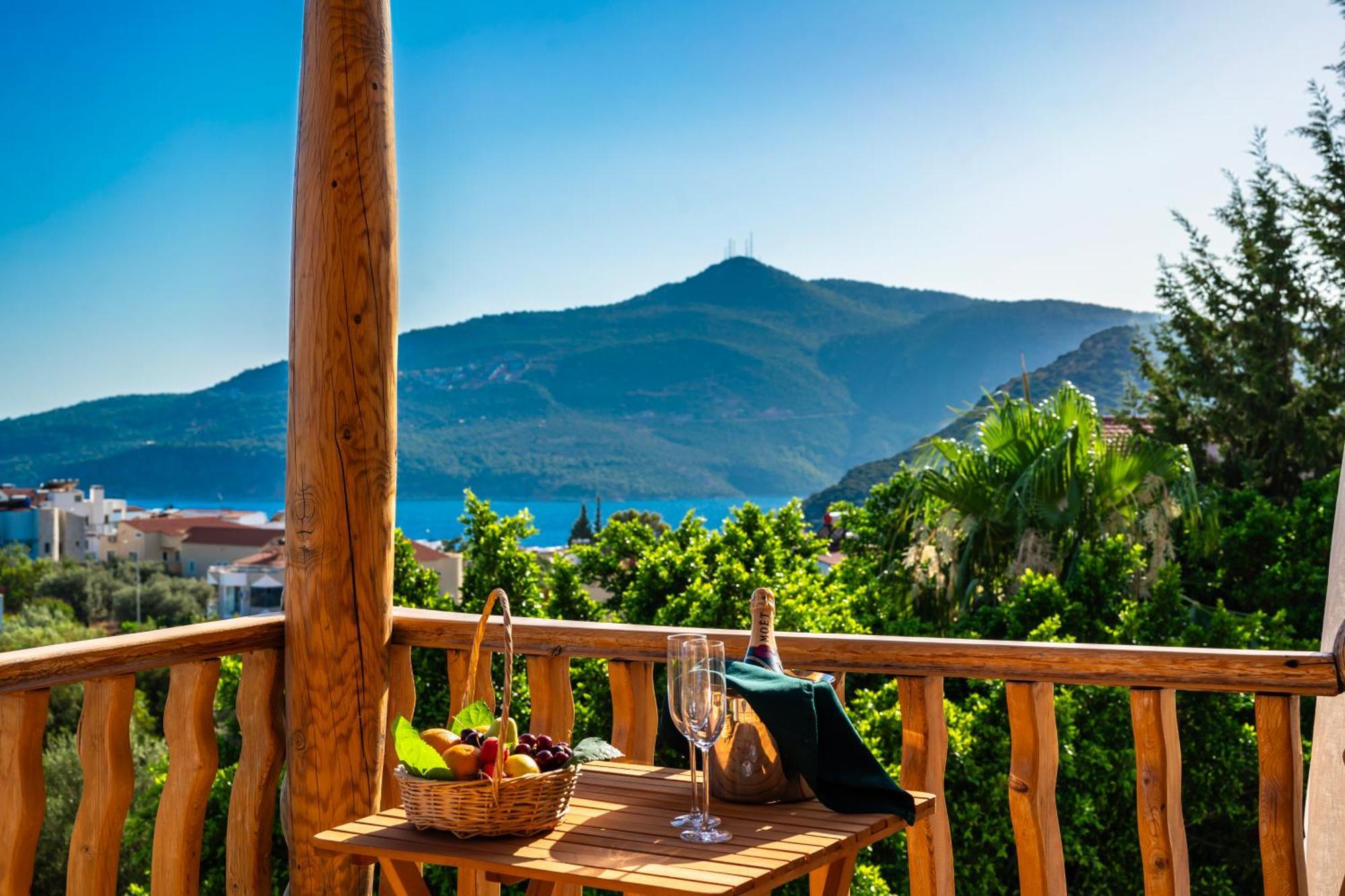 Elixir Hotel Kalkan Exterior photo