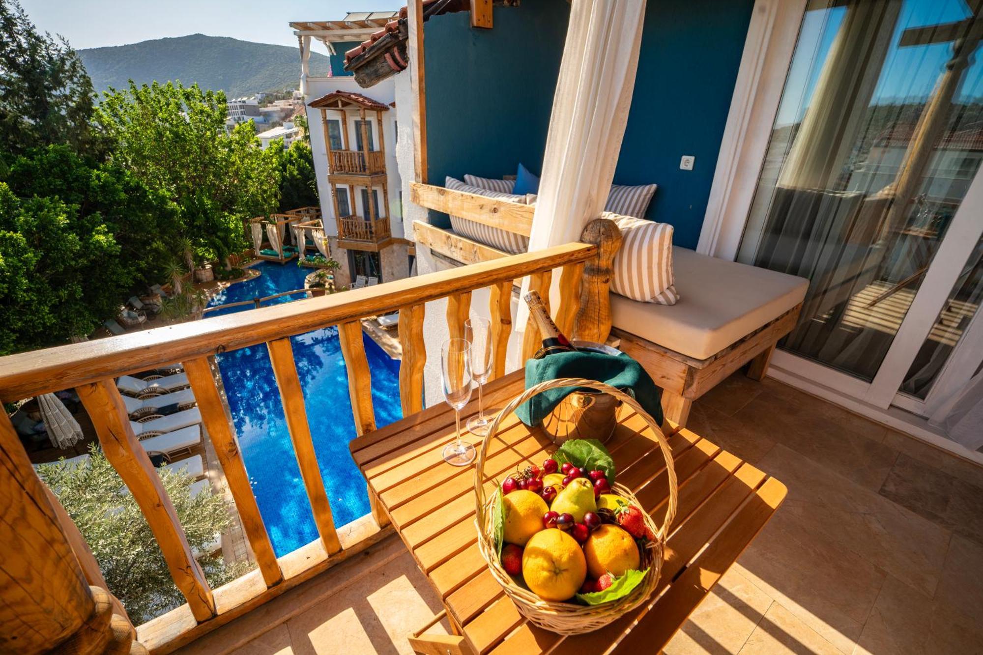 Elixir Hotel Kalkan Exterior photo